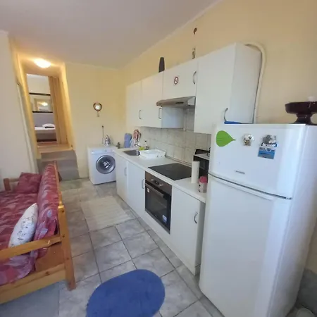 بيت للعطل Dina's House